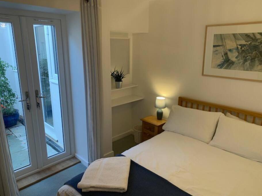 Appartement Newly Refurbished Uplyme Getaway Extérieur photo